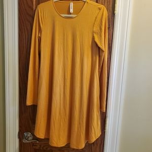Long sleeve dress